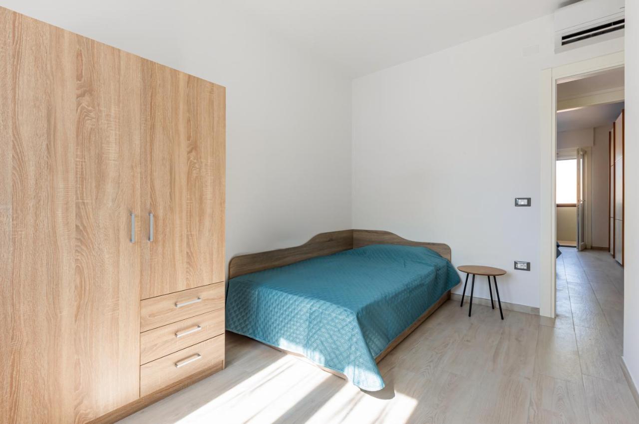 Quartu Sant'Elena Roomy Flat With Private Parking! Exterior photo